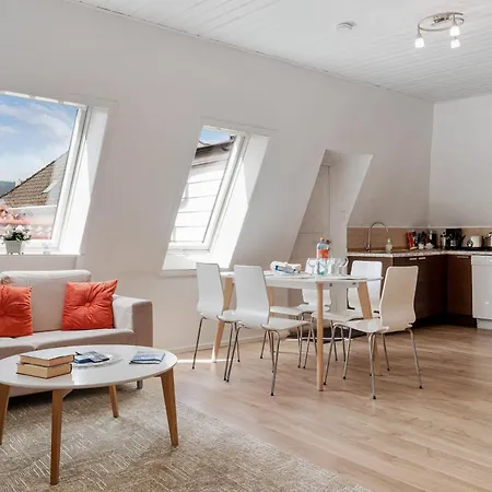 3 Bedroom In Heart Of *