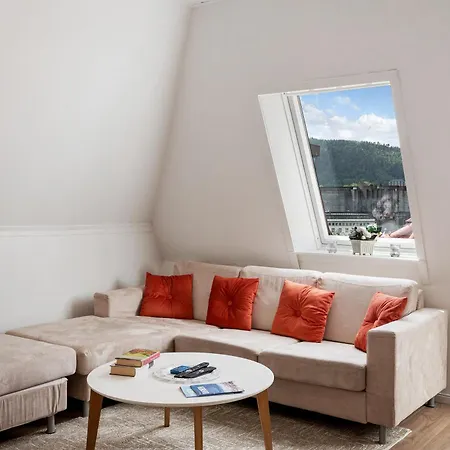 3 Bedroom In Heart Of Leilighet Bergen