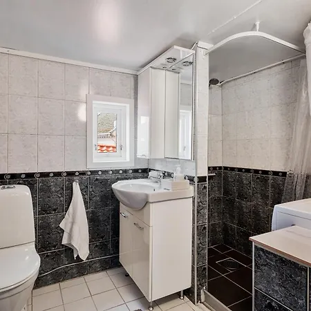 Appartamento 3 Bedroom In Heart Of Bergen