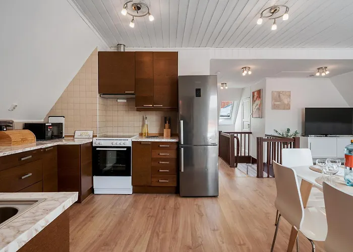 3 Bedroom In Heart Of Μπέργκεν